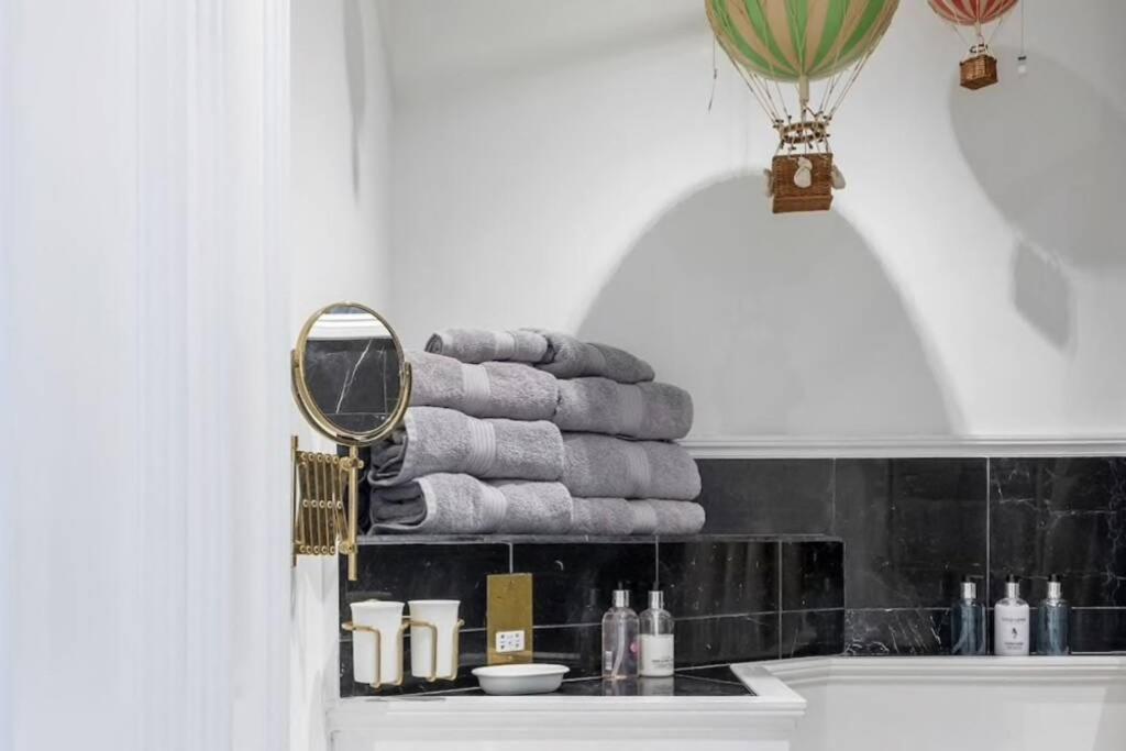 Georgian Apartment Located In The Center Of Bath. Exteriér fotografie
